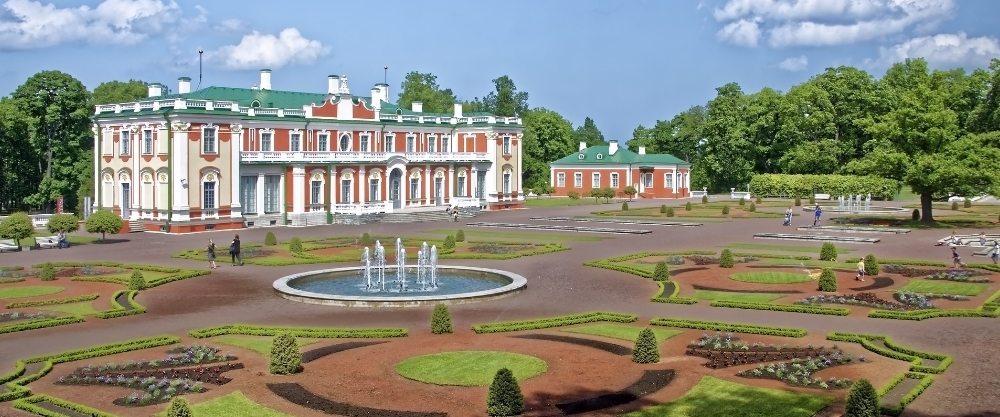 Kadriorg Palace in Tallinn, Estonia, a unique cultural and academic environment for students in the Baltic's technological capital.